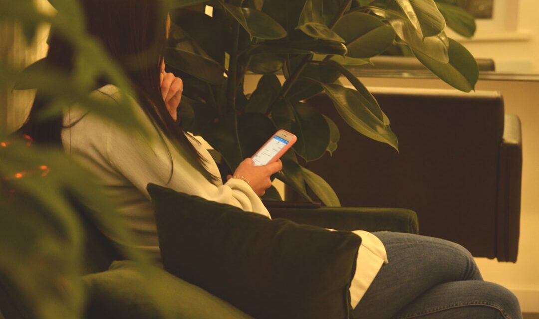 薄いスマホリングおすすめ7選｜落下防止に最適な選び方